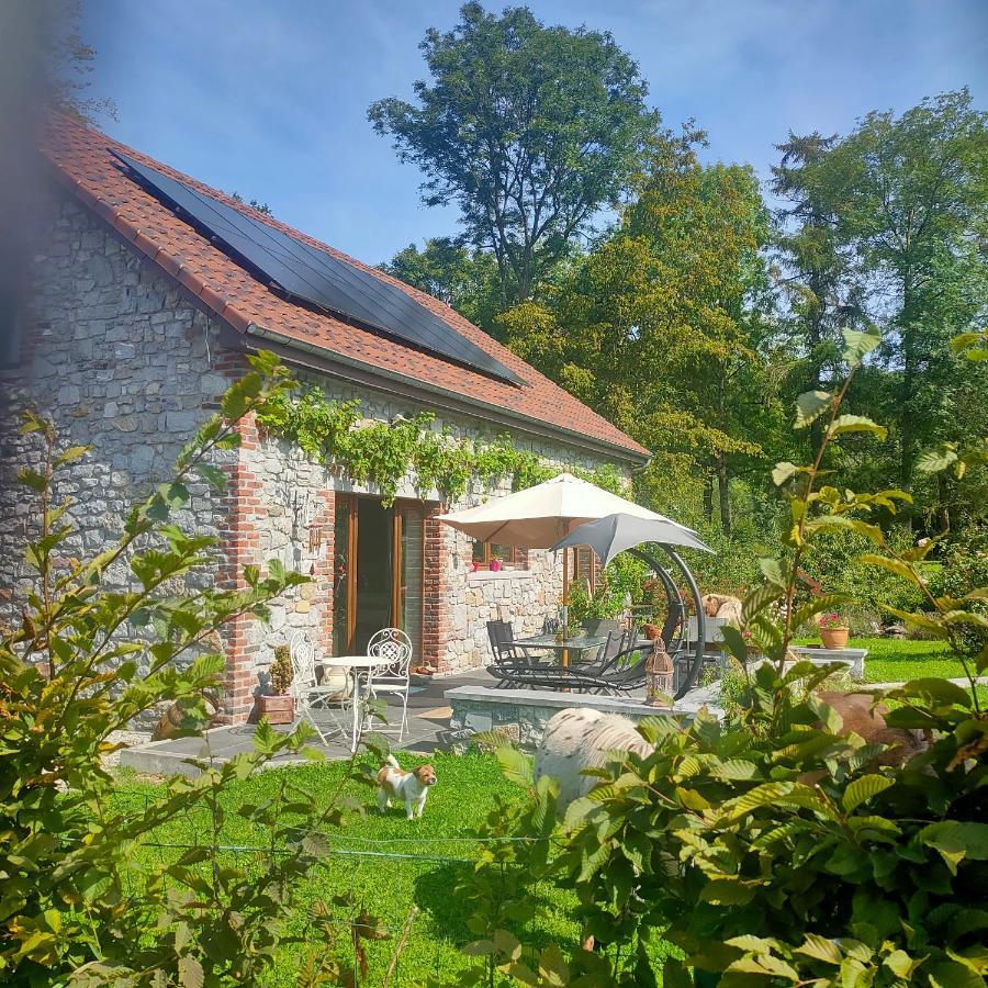 Le Val Du Vieux Chene Chambre D'Hotes Walcourt Exteriör bild